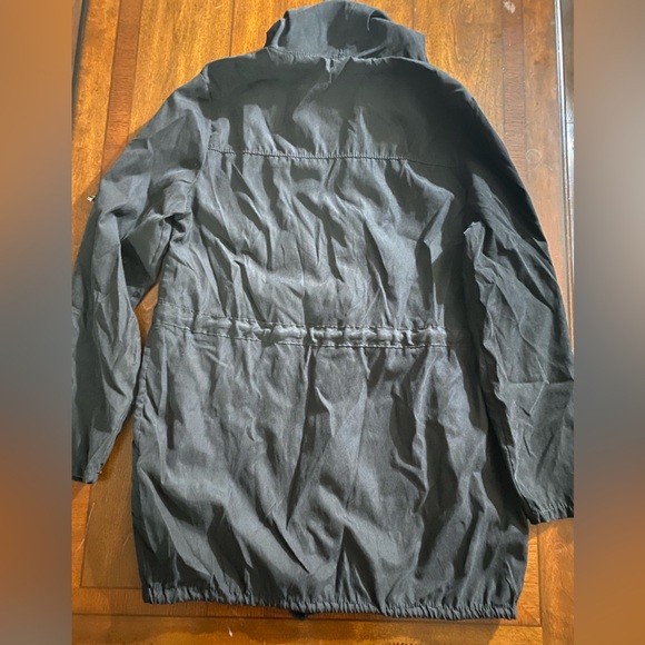 Women’s Black Utility Jacket (from Philippines) - Picture 5 of 6